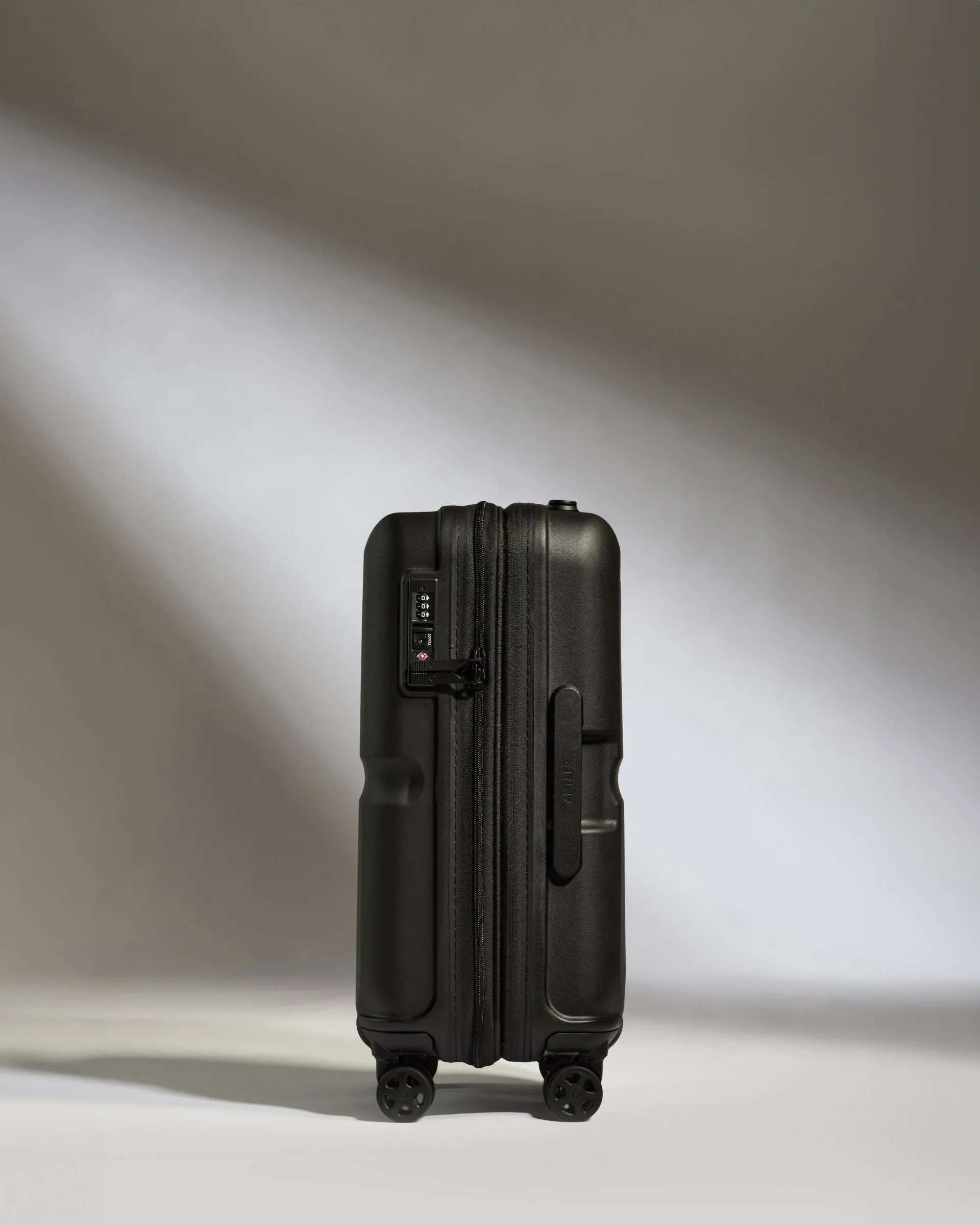 Expandable Carry-on Luggage in Black - Single Stripe