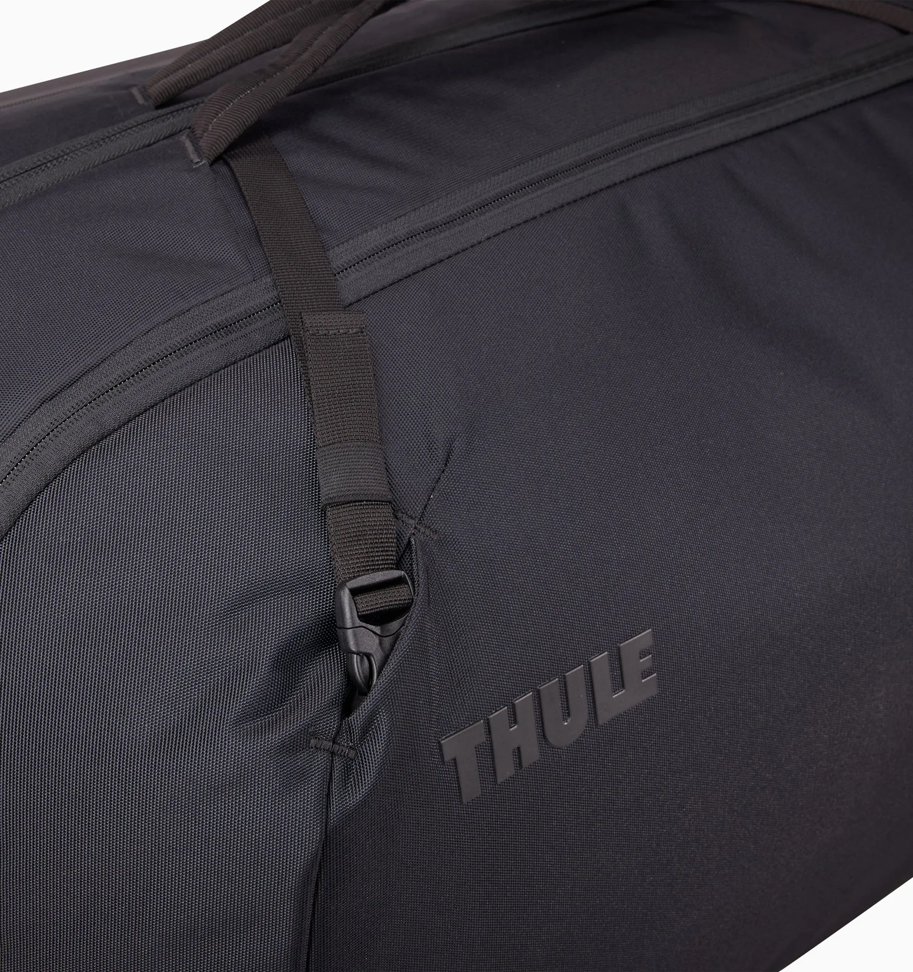 Thule Subterra 2 Wheeled Duffel 90L